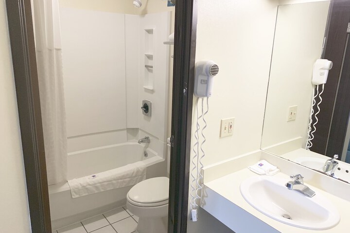Room 17 of 55