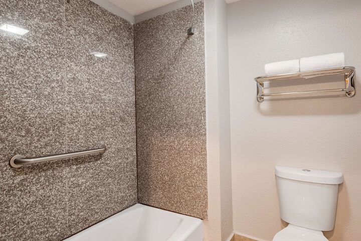 SureStay Plus Hotel by Best Western Hammond