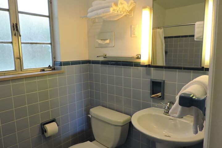 Room 21 of 22