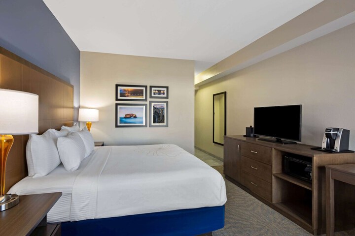 La Quinta Inn & Suites by Wyndham Morgan Hill-San Jose South