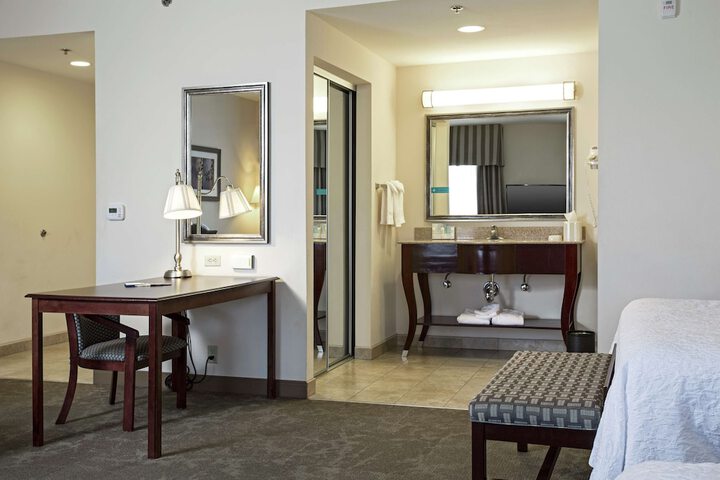Room 29 of 51