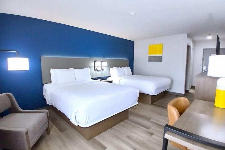 Comfort Inn Marion near Downtown & Blue Ridge PKWY