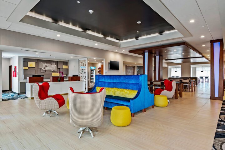 Hotel 2 of 33