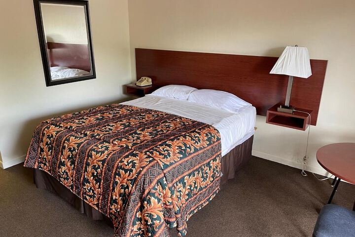 VIBE INN - WHIRLPOOL SUITES