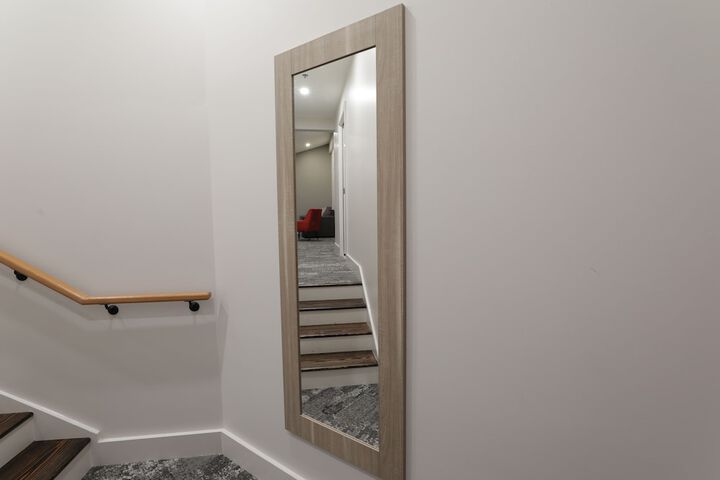Room 21 of 87