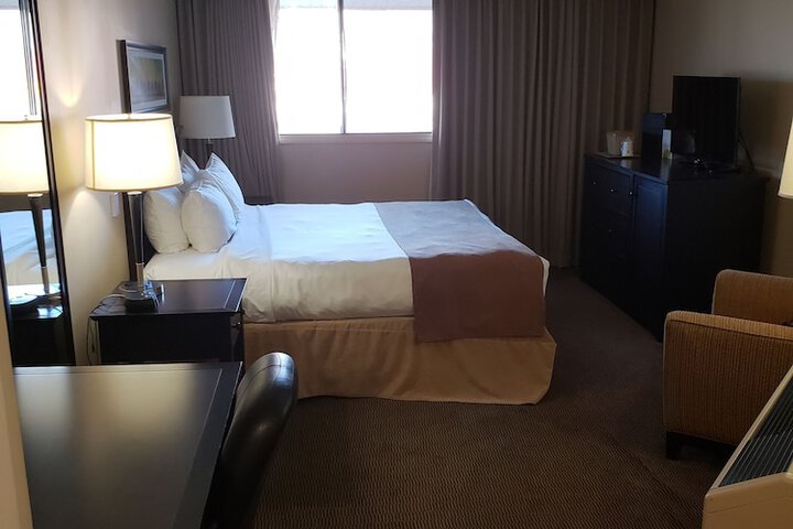 Room 15 of 44