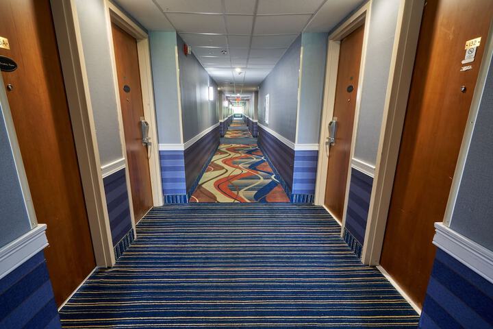Ballroom/Hall 30 of 41