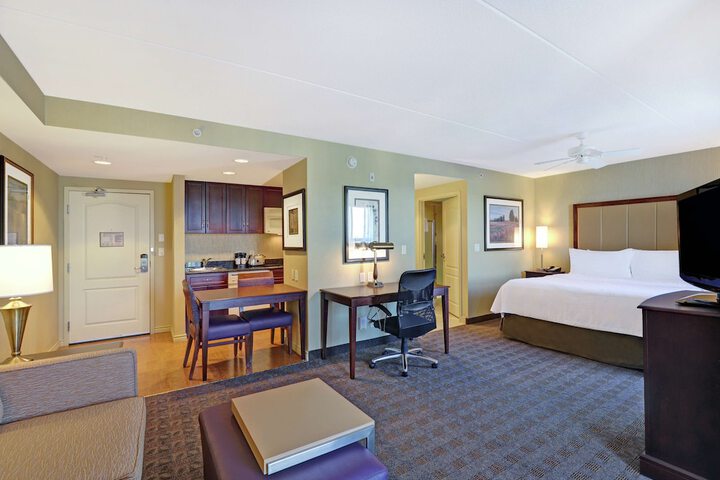 Room 21 of 47