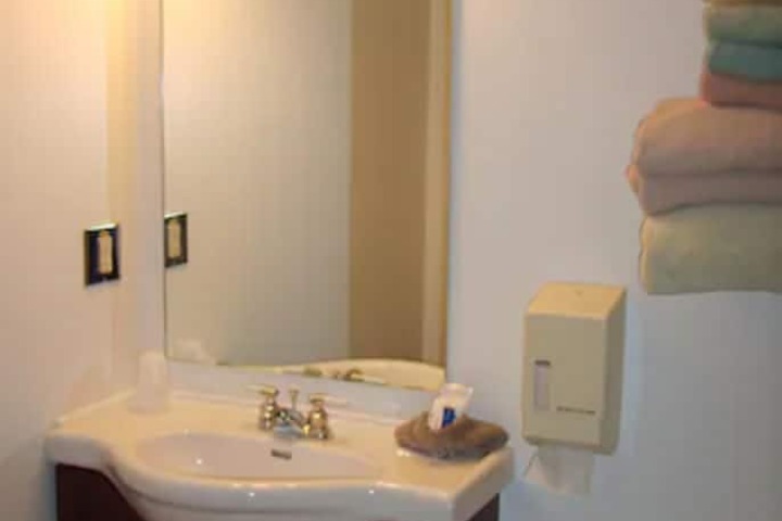 Room 15 of 40