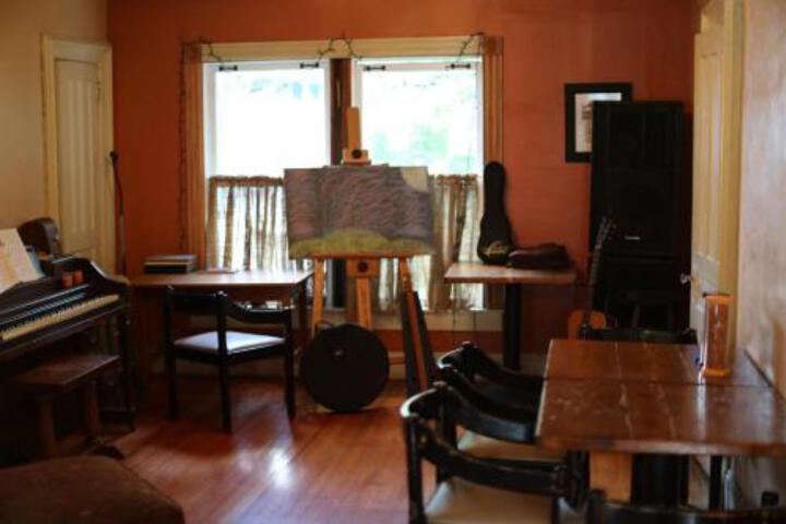 Kaaterskill House