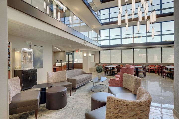 Hotel Interior 9 of 67