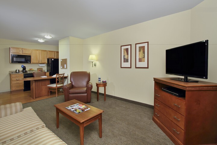 Room 12 of 19