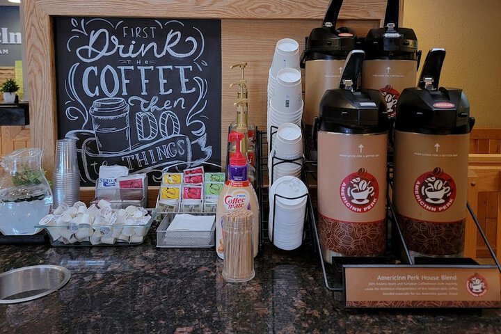 Breakfast/Coffee Service 55 of 63
