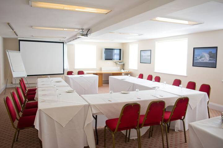 TLH Victoria Hotel - TLH Leisure Entertainment and Spa Resort