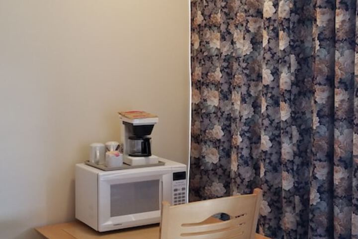 Room 32 of 44