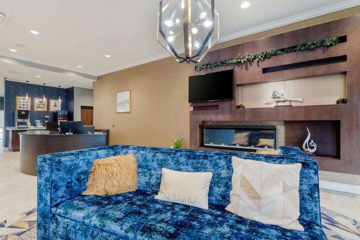 Hotel Interior 12 of 49