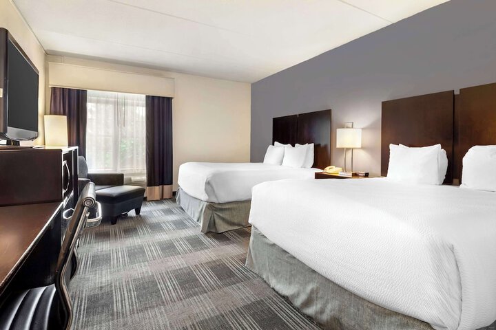 Best Western Hartford Hotel & Suites
