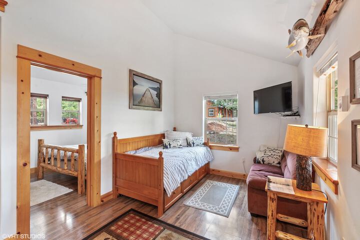 Whispering Pines cabin rentals