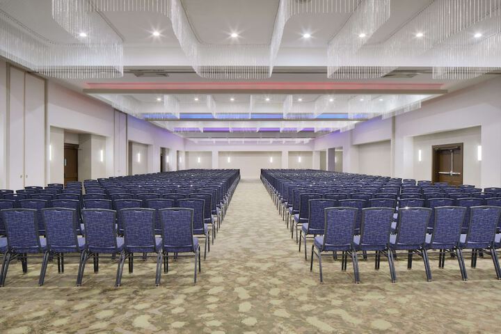 Hilton Hasbrouck Heights / Meadowlands