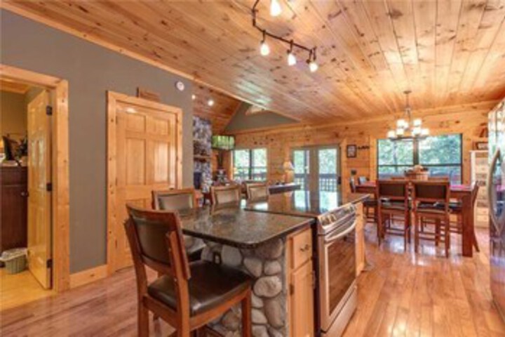Stonebrook Lodge