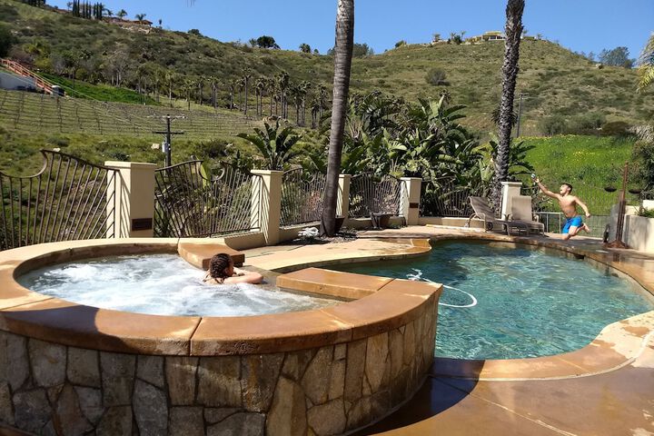Pool 5 of 65