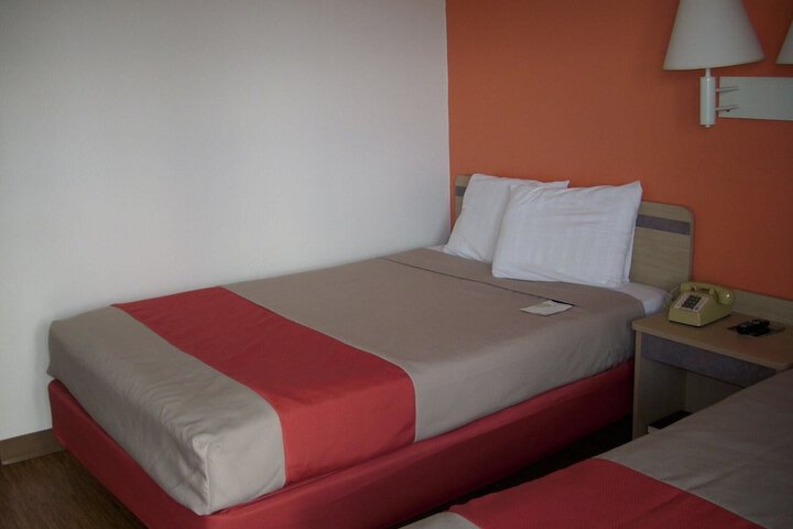 Motel 6 Laramie WY