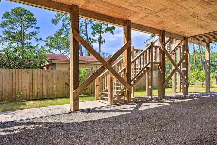 Dauphin Island Retreat: 2 Blocks to Beach!