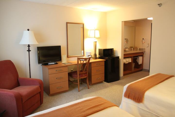 Room 11 of 14