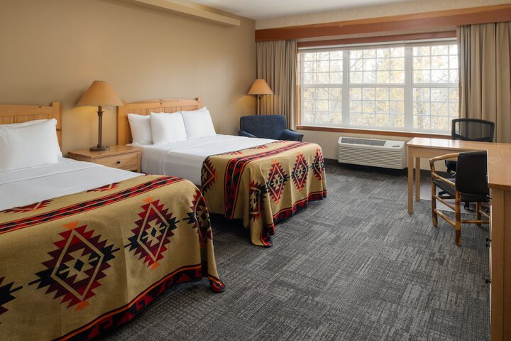 Heathman Lodge