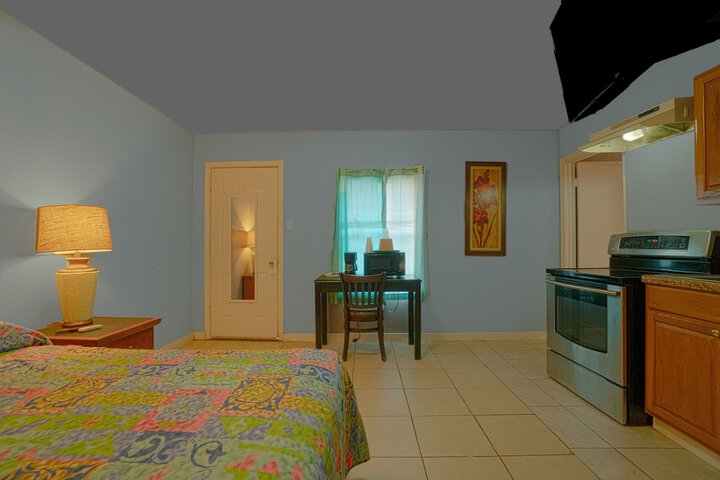 Room 27 of 50