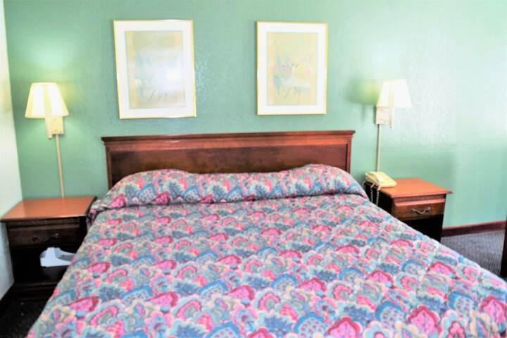 Room 15 of 29
