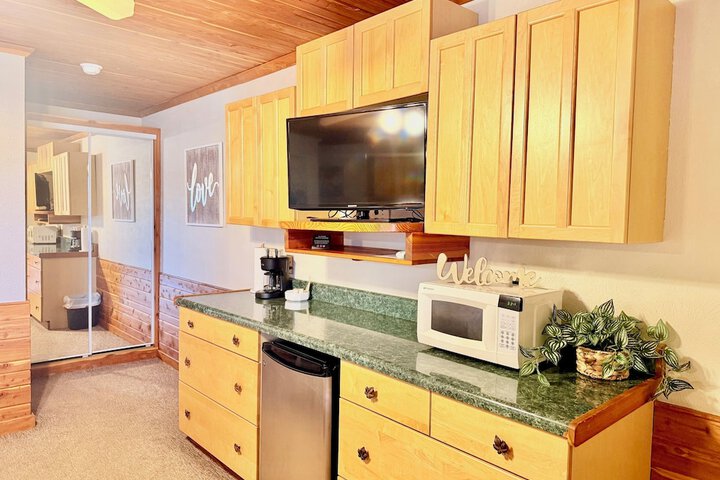 Bear Inn Retreat