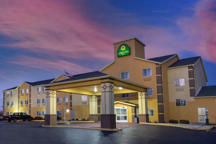 Hotel 8 of 49