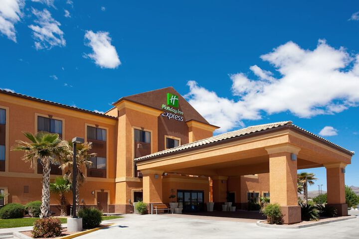 Hotel 2 of 47