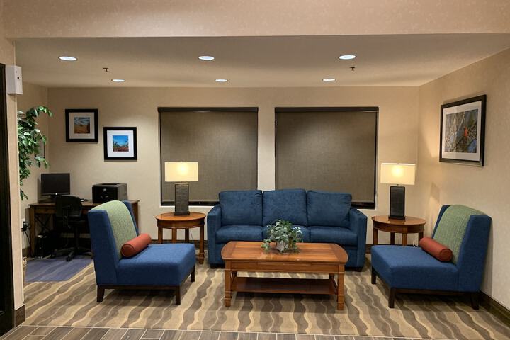 Inn at Clinton