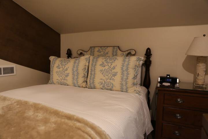 Room 392 of 500