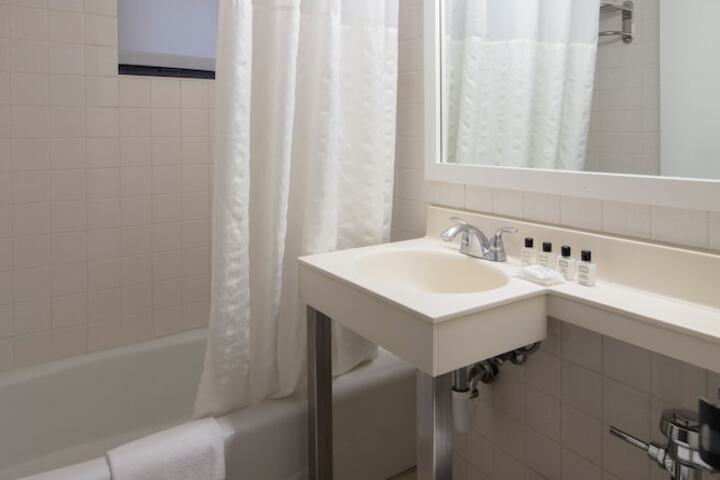 Ramada by Wyndham Jersey City