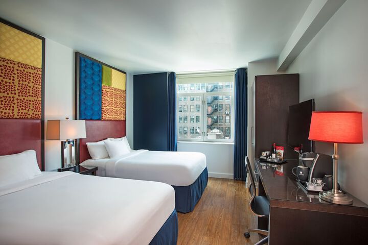 Room 18 of 34