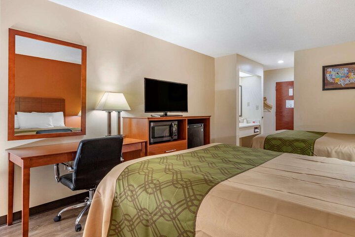 Room 18 of 26