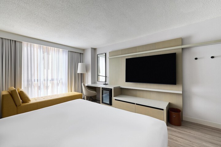 Hyatt Regency Chicago