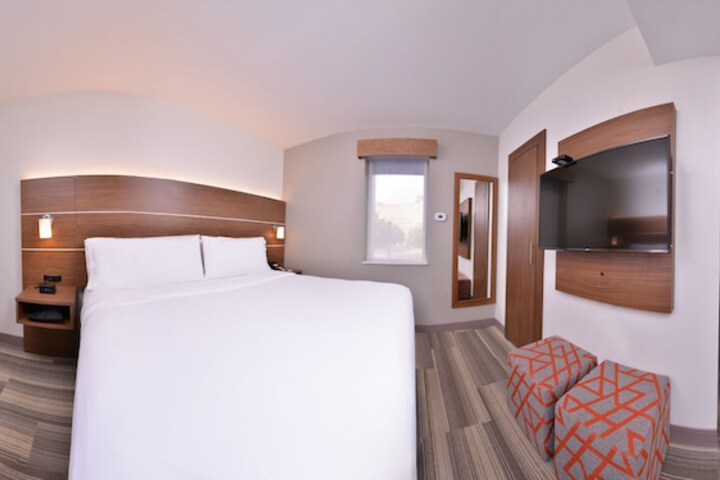 Holiday Inn Express New Orleans - Arts District by IHG