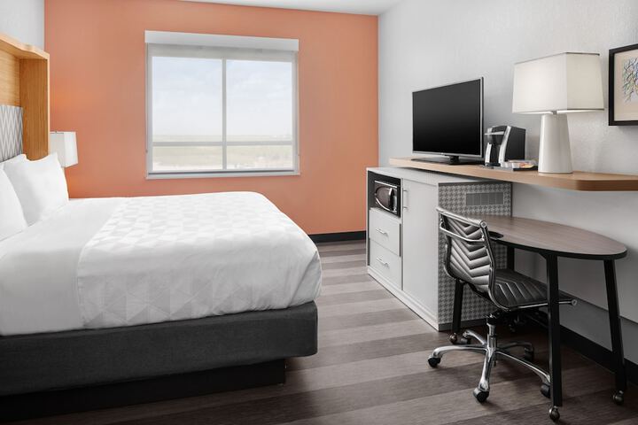 Room 20 of 34