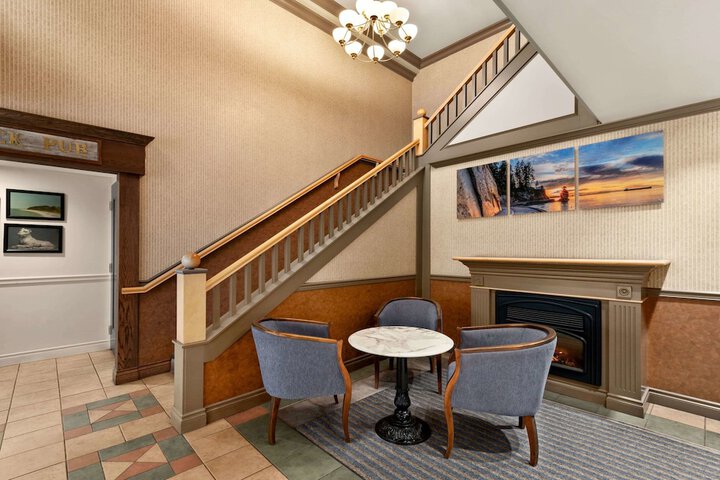 Hotel Interior 7 of 25