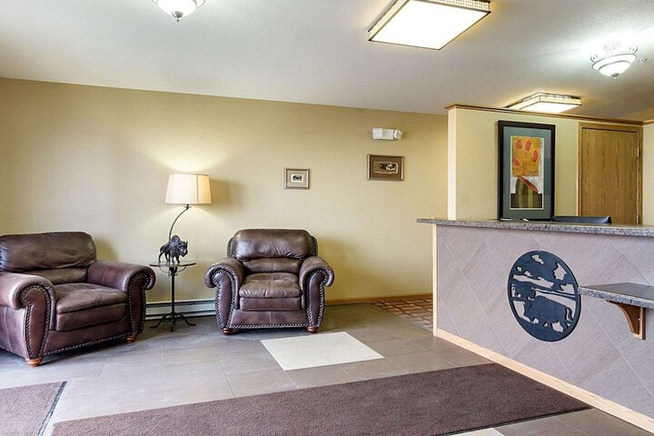 Econo Lodge Jamestown South