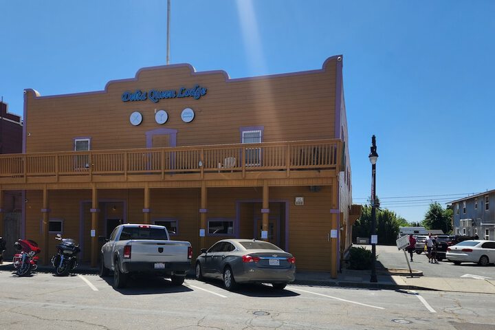 Hotel 7 of 74