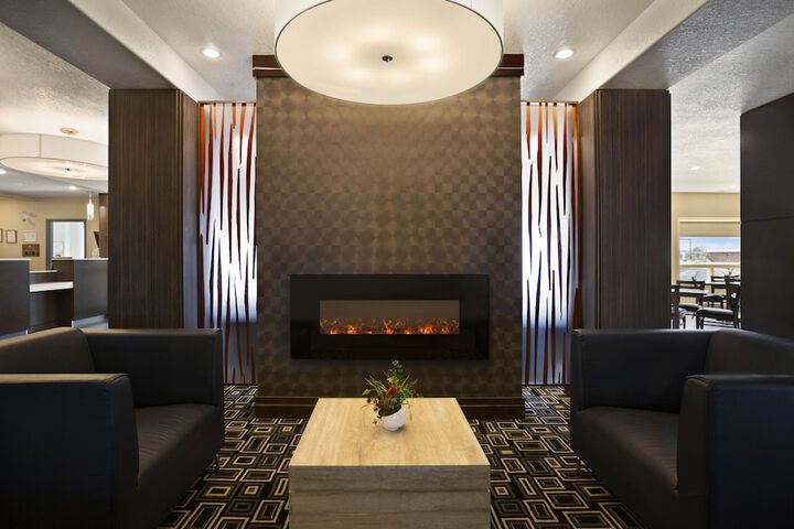 Hotel Interior 11 of 56