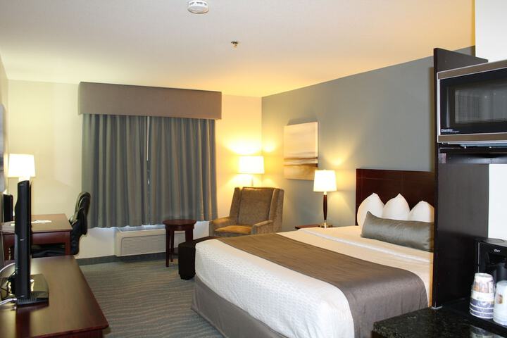 Room 17 of 47