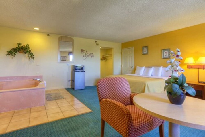 Room 31 of 41