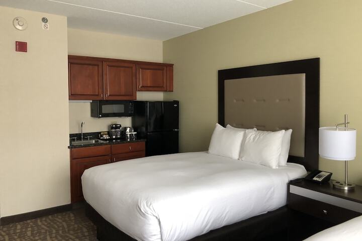 Wyndham Garden Buffalo Downtown
