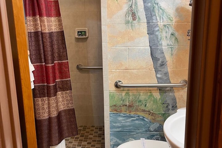 Mountain Aire Cottages Inn & Glamping